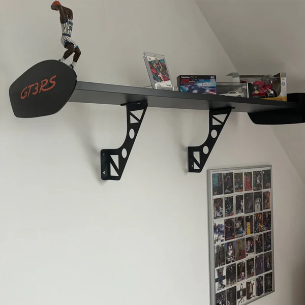 Porsche Spoiler Shelf